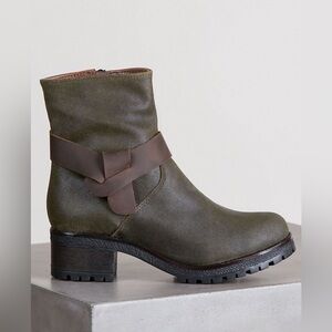 Overland Mia Waterproof Suede Boots